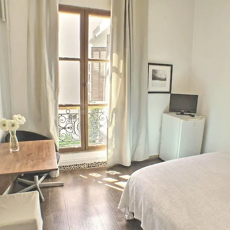 Saint-charles 2* Juan-les-Pins